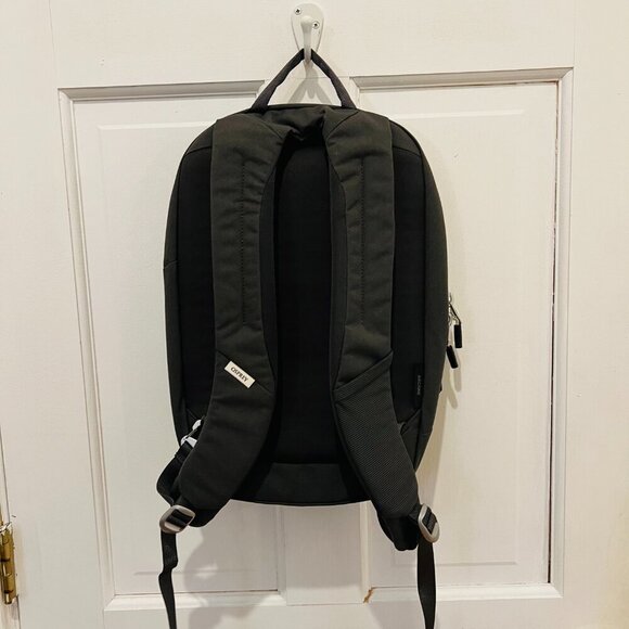 Osprey Arcane Small Day Commuter Backpack - Picture 12 of 16